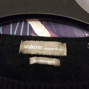 Cashmere knitted sweater